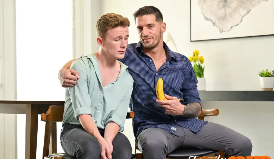 Stepdad's Banana BJ: Benny Fox & Ty Roderick Gay Porn