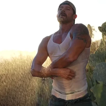 Cowboys Sebastian Bluu & Greg Dixxon Do It In Wrangled 2 Cowboys Sebastian Bluu & Greg Dixxon Do It In Wrangled 2 Gay Porn