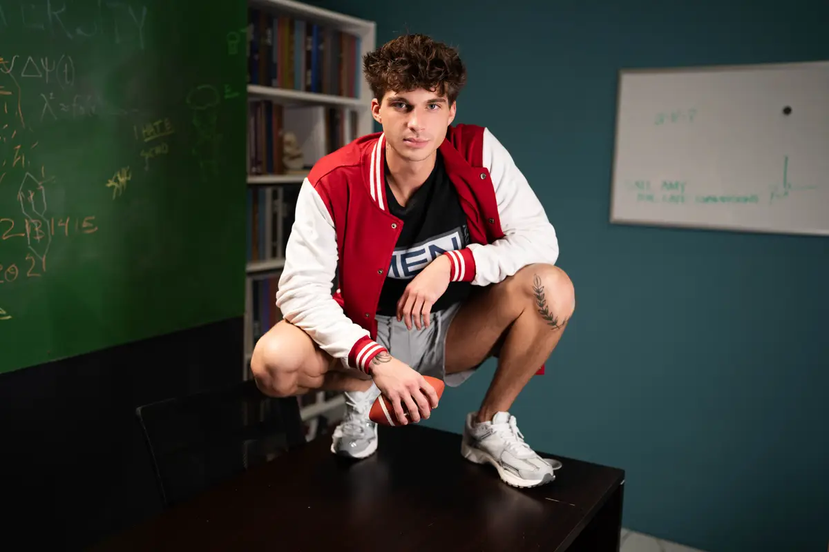 Kane Fox, Leo Levine, & Siren Santiago In Campus Cock Gay Porn 1