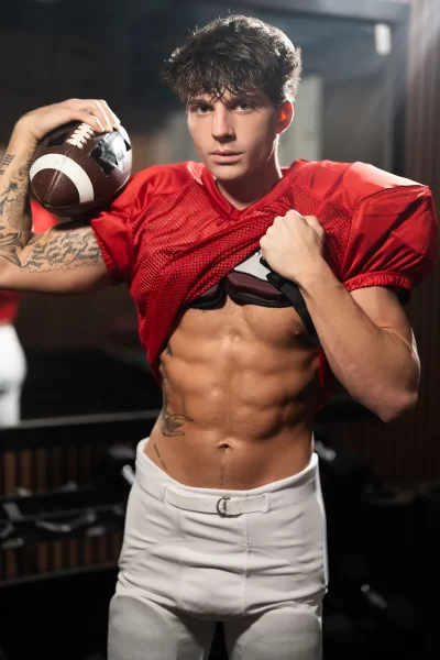 Cum Rivals: Leo Levine & Samm Fitness Heat Up the Locker Room Gay Porn