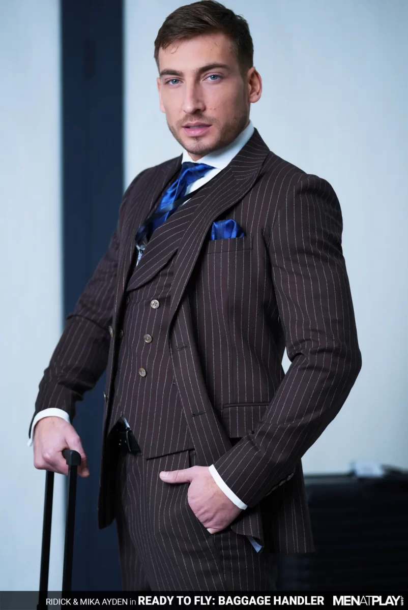 Ready To Fly: Mika Ayden's Hardcore Suit Sex With Ridick Gay Porn 20