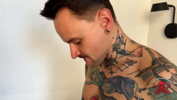 Arty Boer's Passionate Conquest Over Bruno Cruz Gay Porn