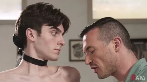 Derek Kage's Exam Room Adventure with Max Mabry: A Tale of Temptation Gay Porn 10