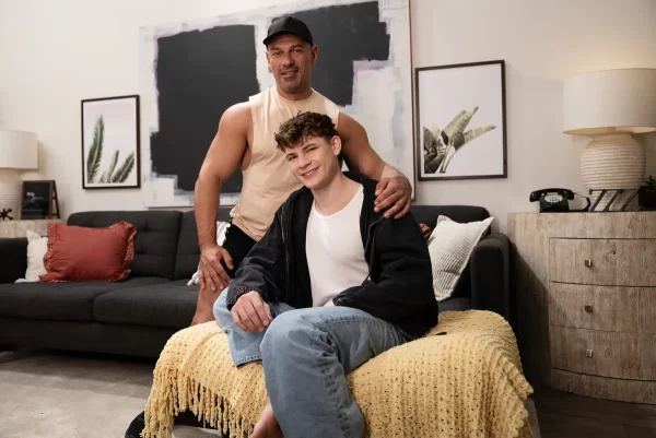 Ed Steek & Oliver Marks: Live-Action Streaming Surprise Gay Porn 12