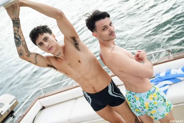 Enzo Muller & Angel Elias's Boating Bang Gay Porn 7