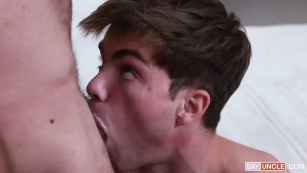 Family Dick: Oz Daddy Gives Oliver Carter a Calm Before the Storm Gay Porn 4