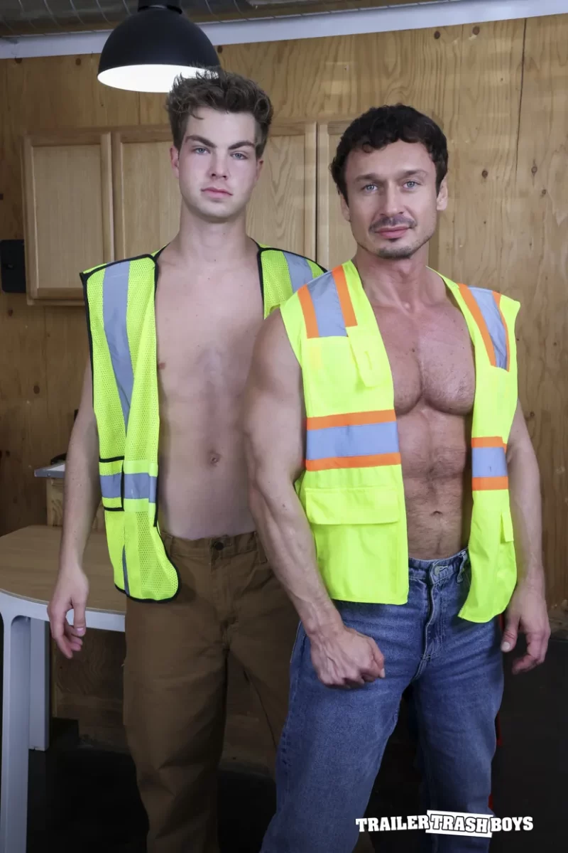 Hard Work in the Sun with Oliver Carter & Alex Kof Gay Porn 3