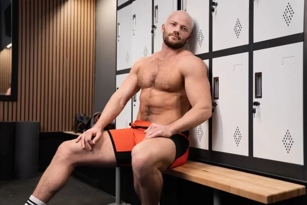 Varsity Heat 4: Muscular Mu and River's Sweaty Gym Bang Gay Porn 11
