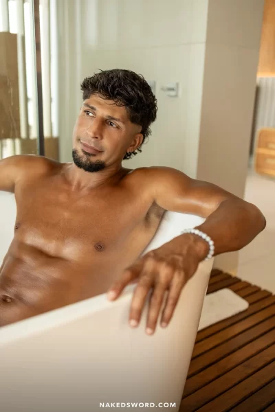 Brazilian Adventure: Big Rod & Gui Souza Heat Up Rio Gay Porn 1