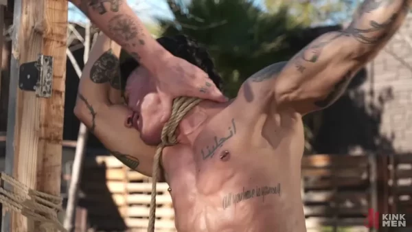 Colt Spence Breaks In Beautiful Siren Snatiago at KinkMen Gay Porn