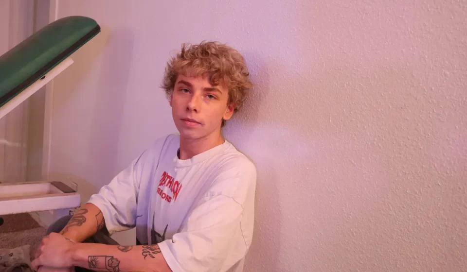 Curly Twink in a Lust-Filled Sketchy Sex Gang-Bang! Gay Porn