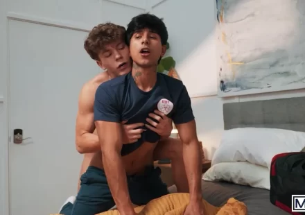 He's Fucking Shocked: Drake Von & Noah Foxx Gay Porn