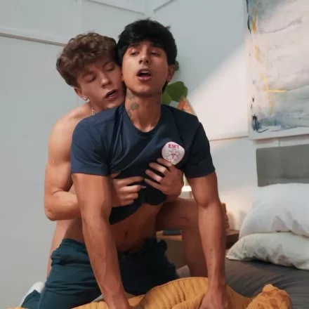 He's Fucking Shocked: Drake Von & Noah Foxx Gay Porn