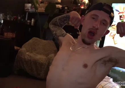 Hung Young Brit: Jayden & Hunter's "Gaming" Session Gay Porn