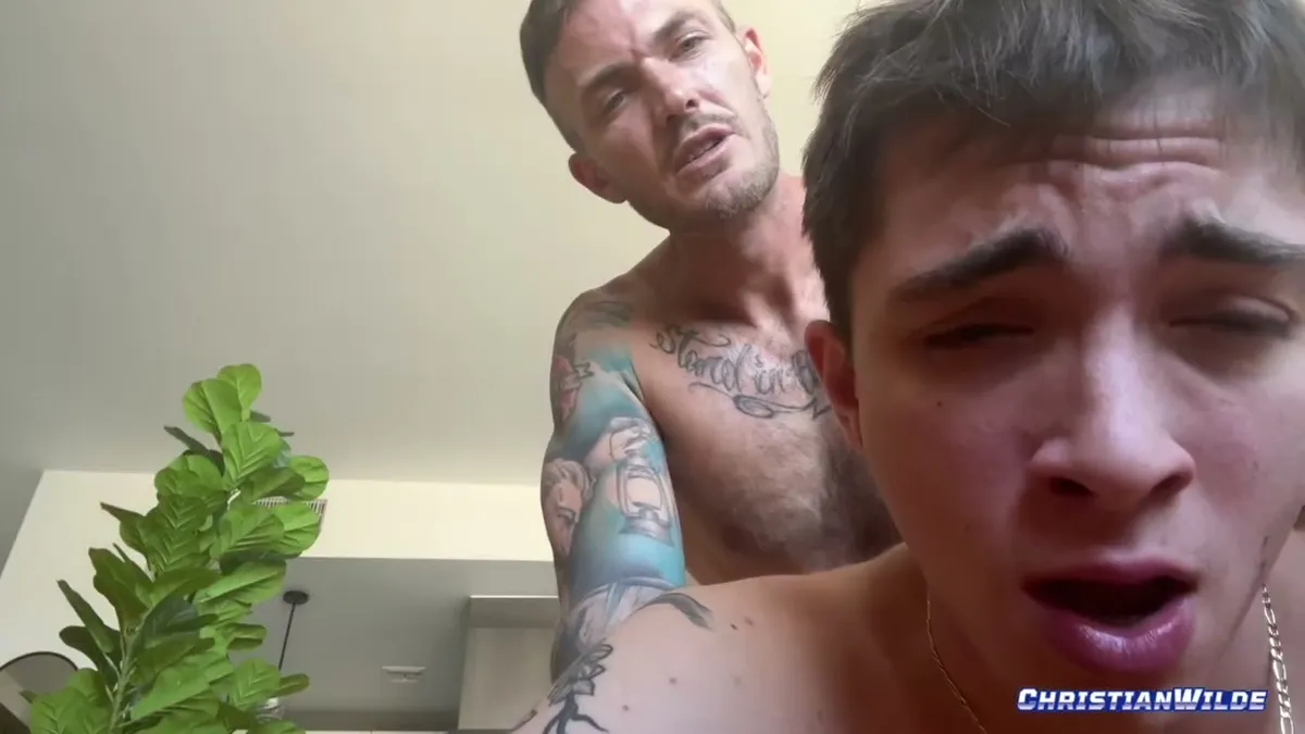Jacob King Submits to Christian Wilde's Kink Gay Porn