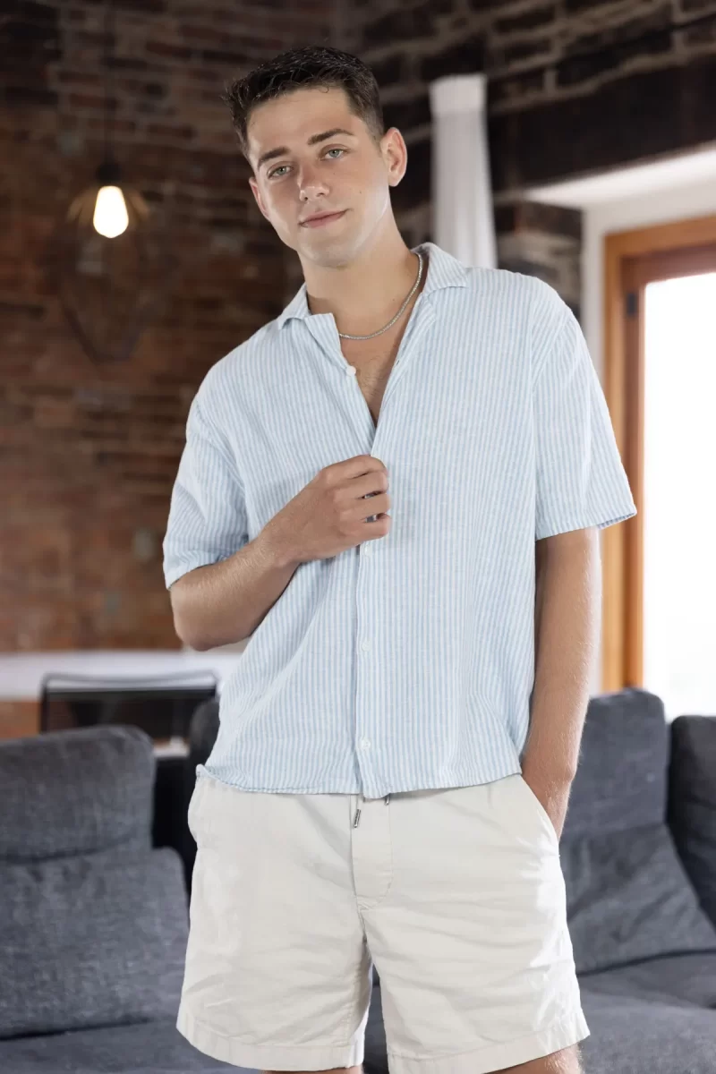 Joey Calls The Shots: Joey Mills & Seb Leblan Gay Porn 1