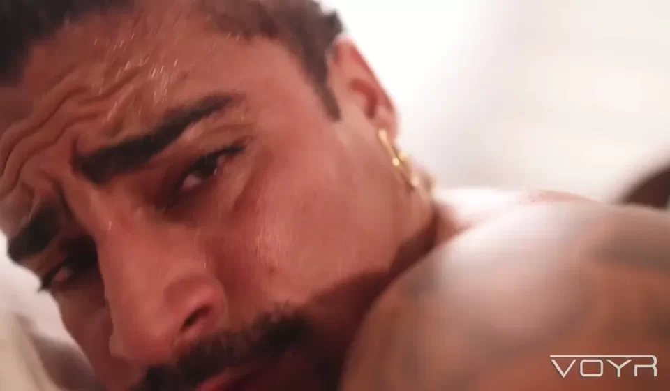 Markin Wolf Unloads on Hiuri In a Hot Voyr Session Gay Porn