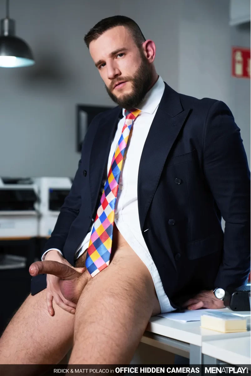 Office Hidden Cameras: Ridick & Matt Polaco Gay Porn 2
