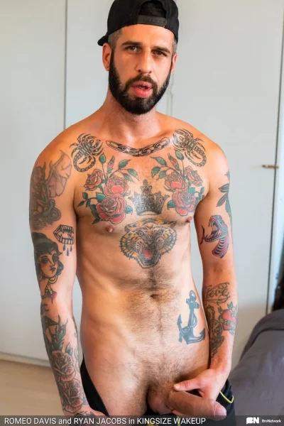 Ryan Jacobs Takes Romed Davis' King Size Member Gay Porn 2