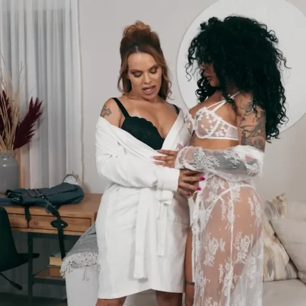 Shared Secrets: Eva Maxim, Foxxy & Dakota Wonders Gay Porn 20