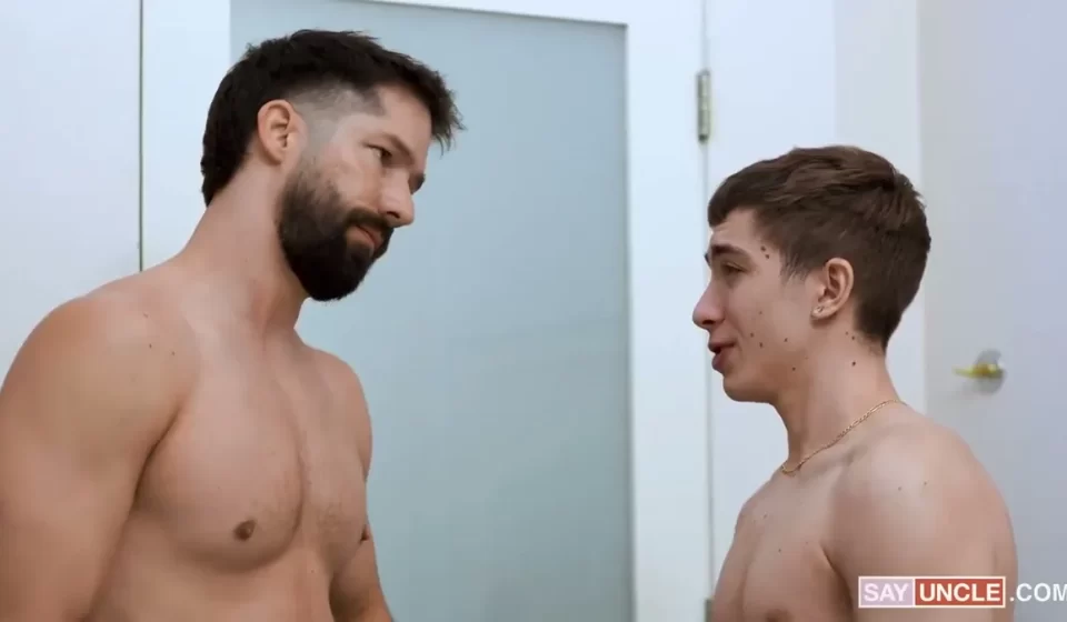 Shaving Lesson: Jacob King & Eddie Patrick at Family Dick Gay Porn