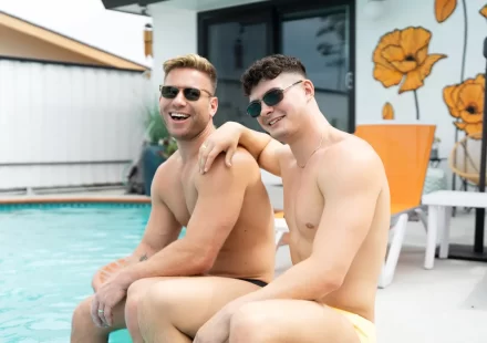 Sumner & James Ash: Heatwave Hookup by the Pool Gay Porn