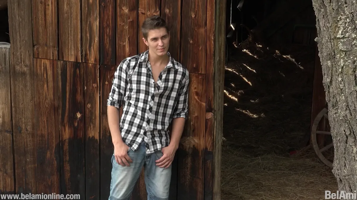 Sun-Kissed Stud Niles Curran: A Horny Farmhand's Solo 1 Sun-Kissed Stud Niles Curran: A Horny Farmhand's Solo Gay Porn