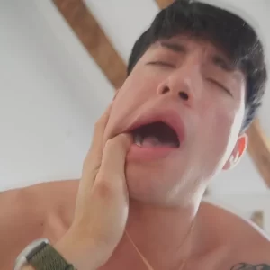 Tyler Wu Flips The Script With Brando Arjona Gay Porn