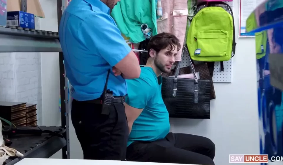 Young Perps: Leo Esteban Teaches Michael Vente a Lesson Gay Porn