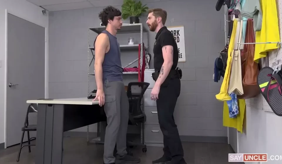 YoungPerps Cavity Search: Dakota Wonders & Jock the Stripper Gay Porn