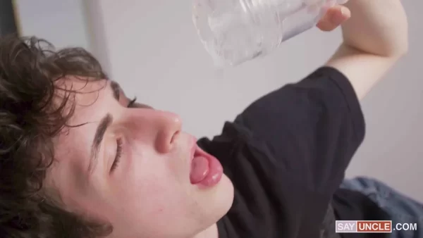 Jeremy Angel Licks Zack Lamattraque's Jizz Gay Porn 1