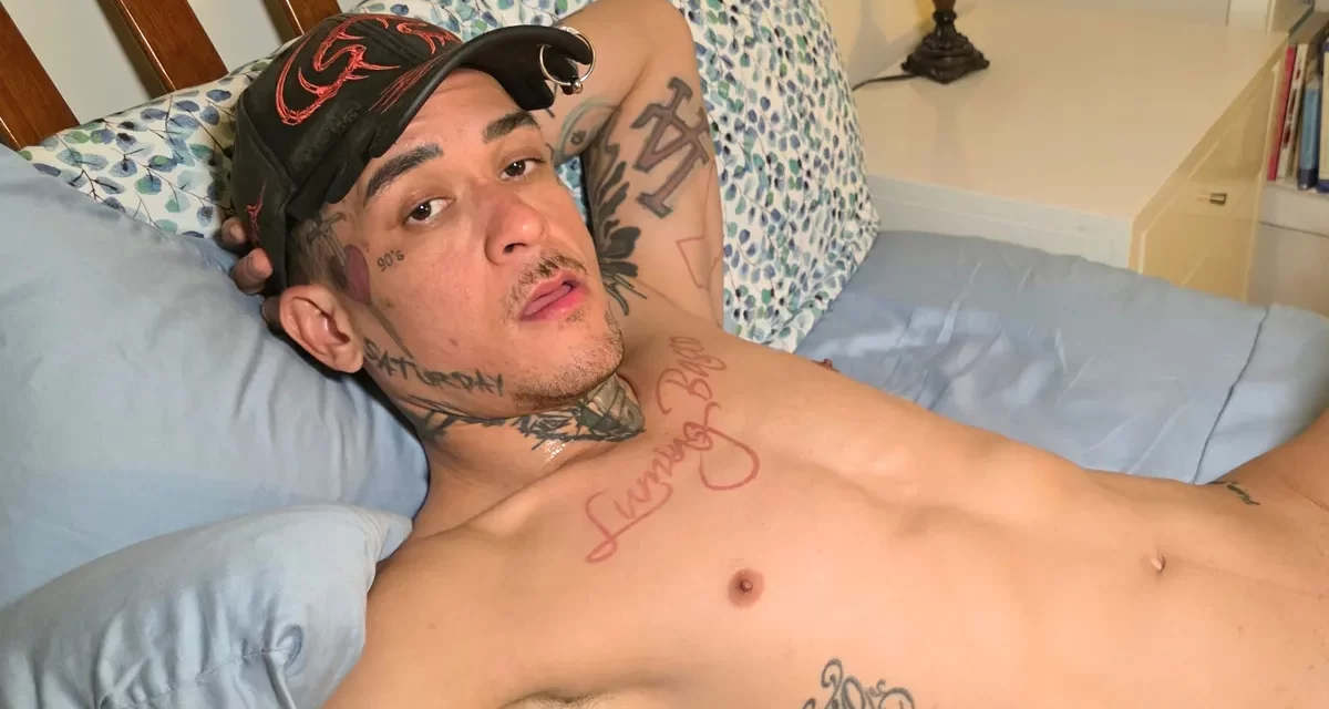 Rico TV Bottoms For Romeo Davis in a Sexy POV Session Rico TV Bottoms For Romeo Davis in a Sexy POV Session Gay Porn