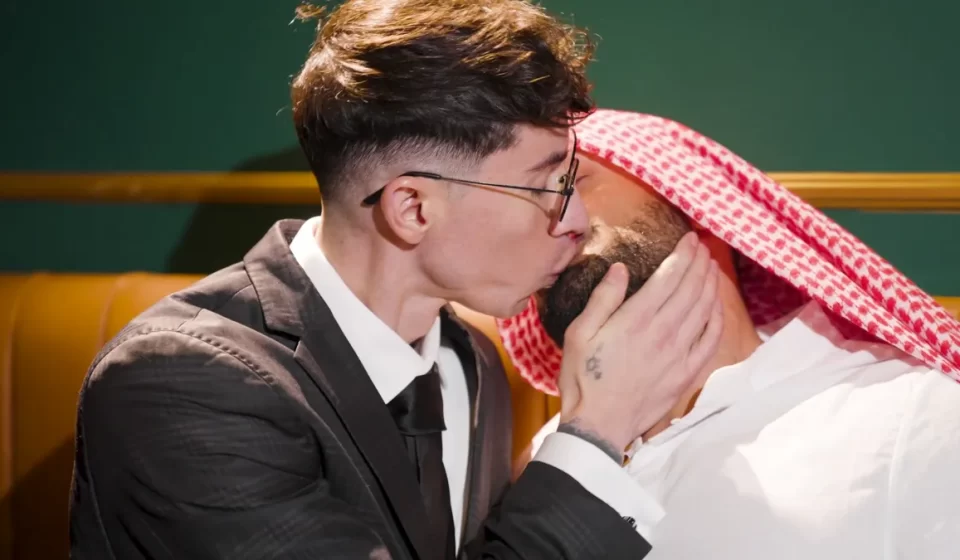 Stock Bros: Vincent O'Reilly & Raj Seal the Deal in Style Gay Porn