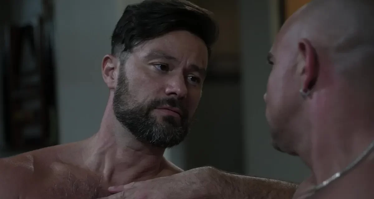 Bodyguard Patrick McDonald Bangs Boss Beaux Matthews Gay Porn