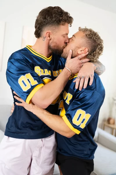 Curved  King's Ass Devoured by Muscular Hunter at Sean Cody Gay Porn 13