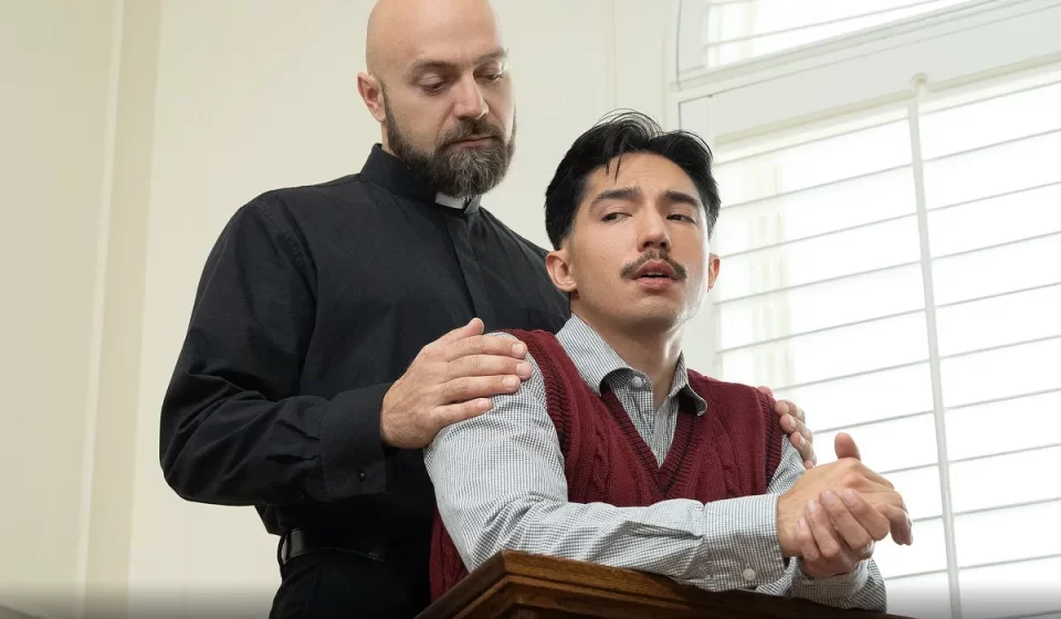 How A DILF Turns Sin into Sex: Adam Snow & Lucky Cruz Gay Porn