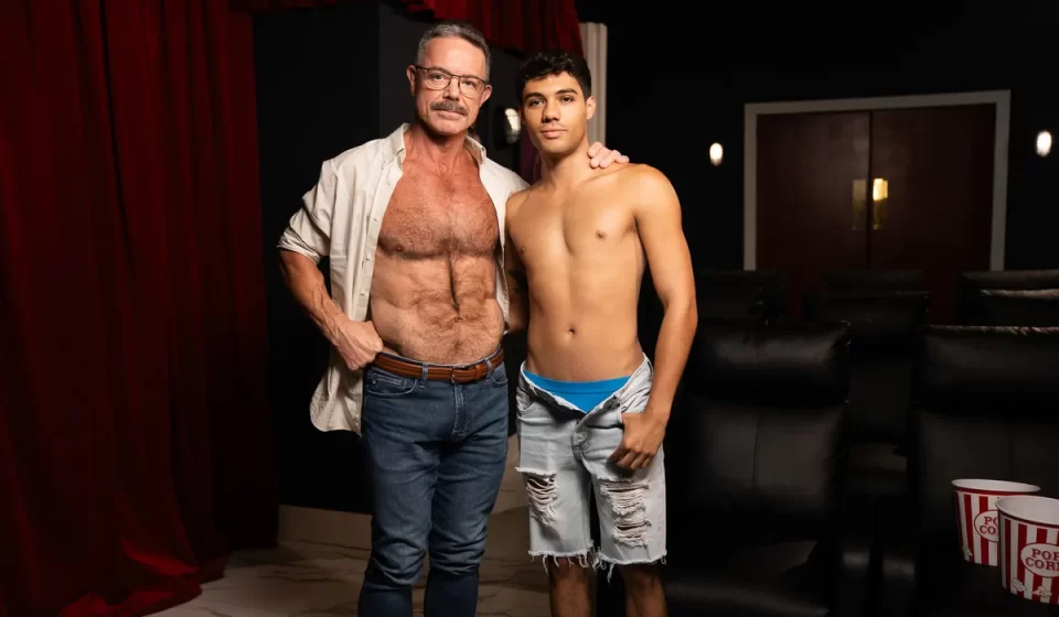 Uncut Smash: Brandon Dallas, Reese Scott, &  Noah Foxxx Gay Porn