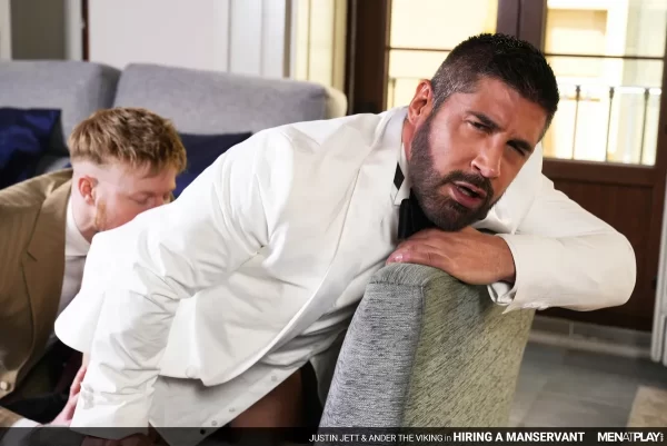 Ander the Viking Welcomes Justin Jett to His Manor Gay Porn 6