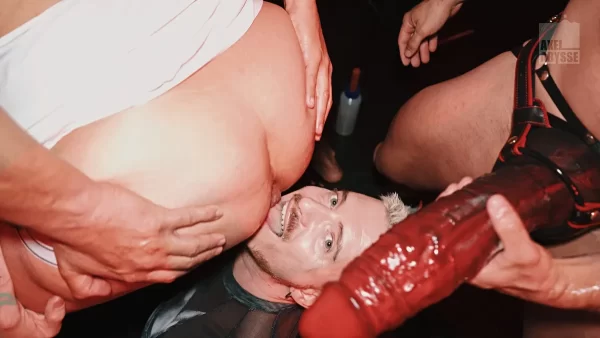 Axel, HotAssPig & TrainedButthole: A Fisting Barcelona Night Gay Porn 11