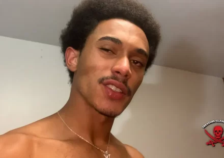 Brazilian Boyz' Bareback Bang - Henrique, Castro & Guerra Gay Porn