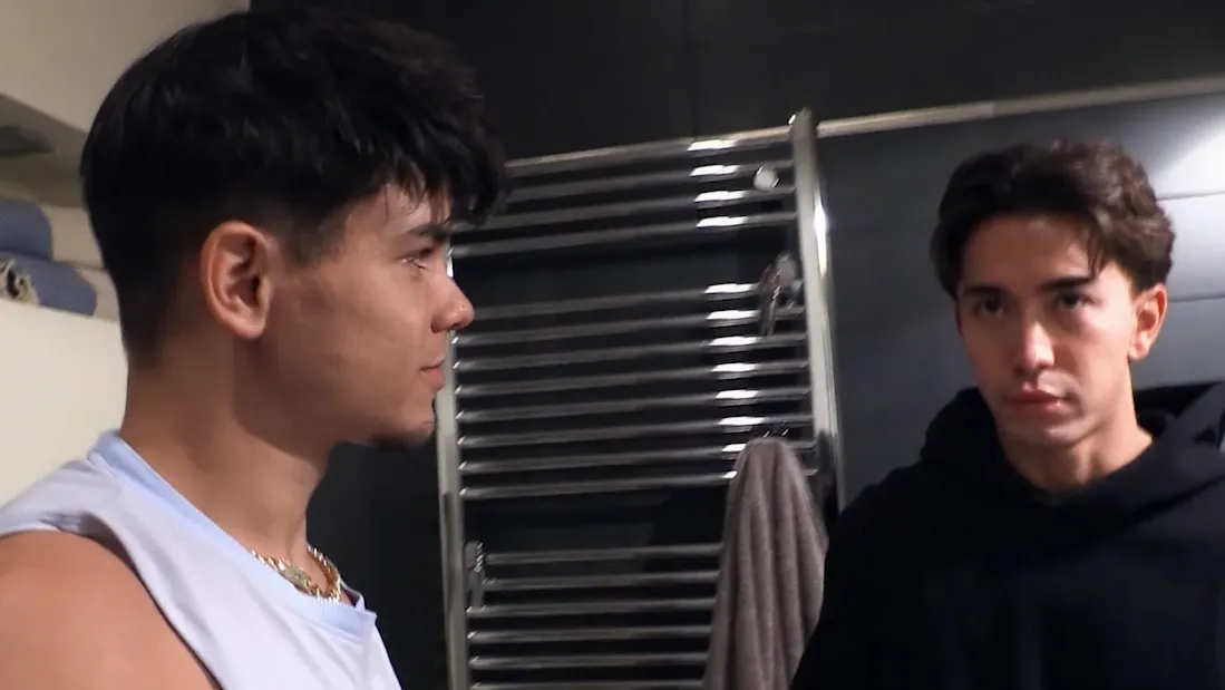 Czech Hunter 845: Threesome With Two Horny Strangers Gay Porn