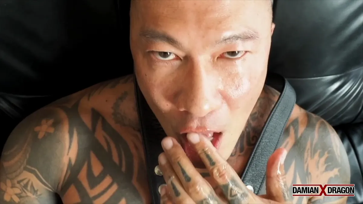 Live Dildo Show For A Hungry Voyeur - Damian Comes Prepared Gay Porn