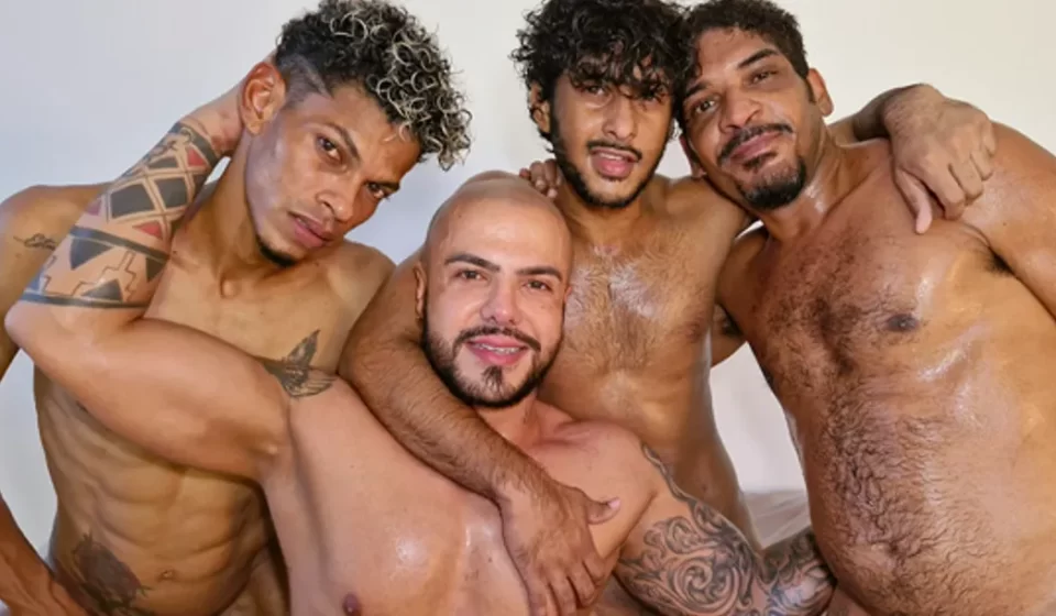 Pigs is Pigs: One Thirsty Bottom, Four Horny Tops Gay Porn