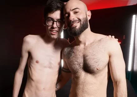 RafaGeek Arrives at Tim Tales With a Huge Cock for Leandr Joc Gay Porn