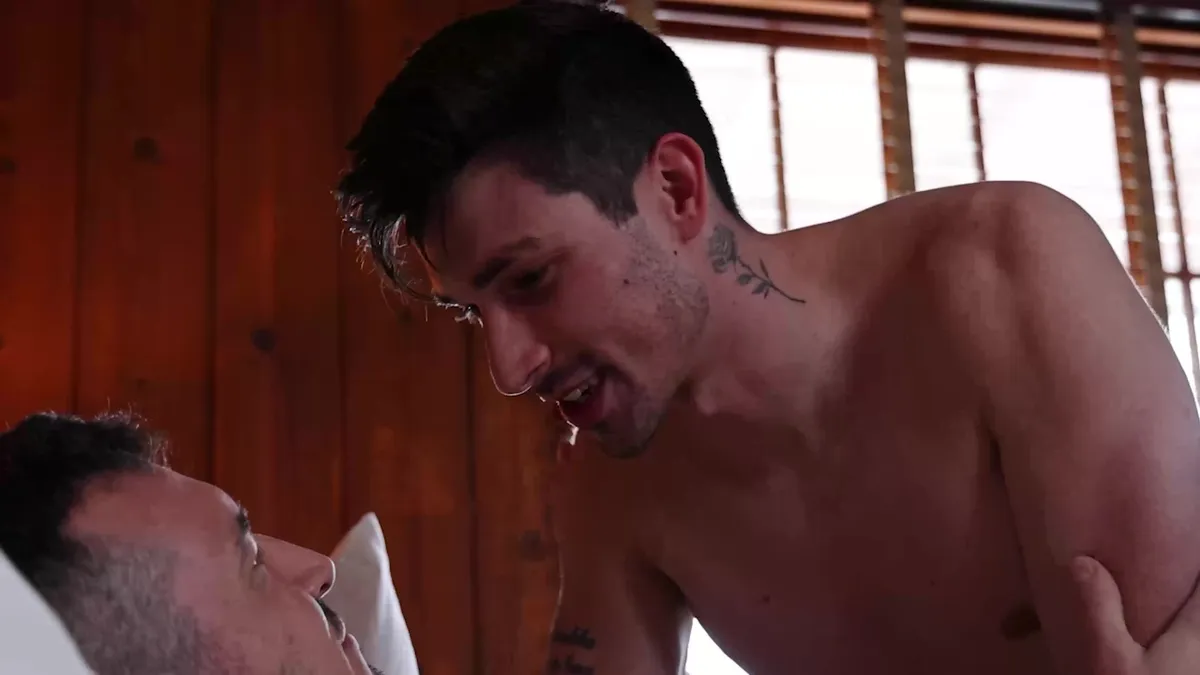 Roadside Hookup: Derek Kage & Kane Fox's Motel Chemistry 1