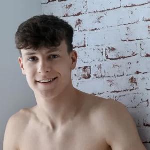 Shane Mendes Steals the Spotlight for All the Right Reasons Gay Porn