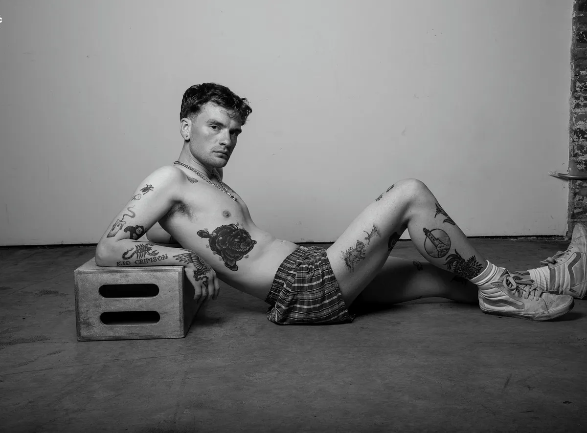 Tommy Topii's Solo on Frock The World: Strip, Tease & More. Gay Porn
