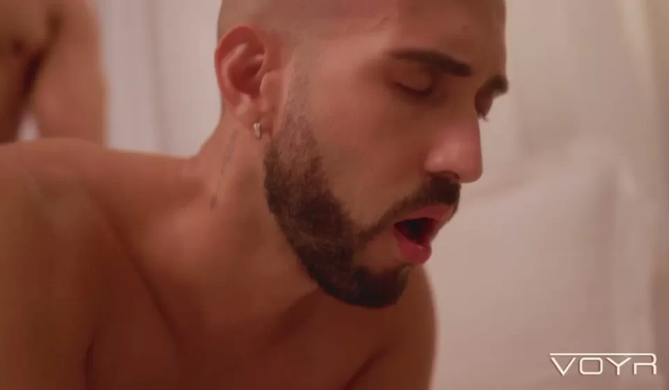 A Latin Affair at VOYR: Markin Wolf's Dominant Display Gay Porn