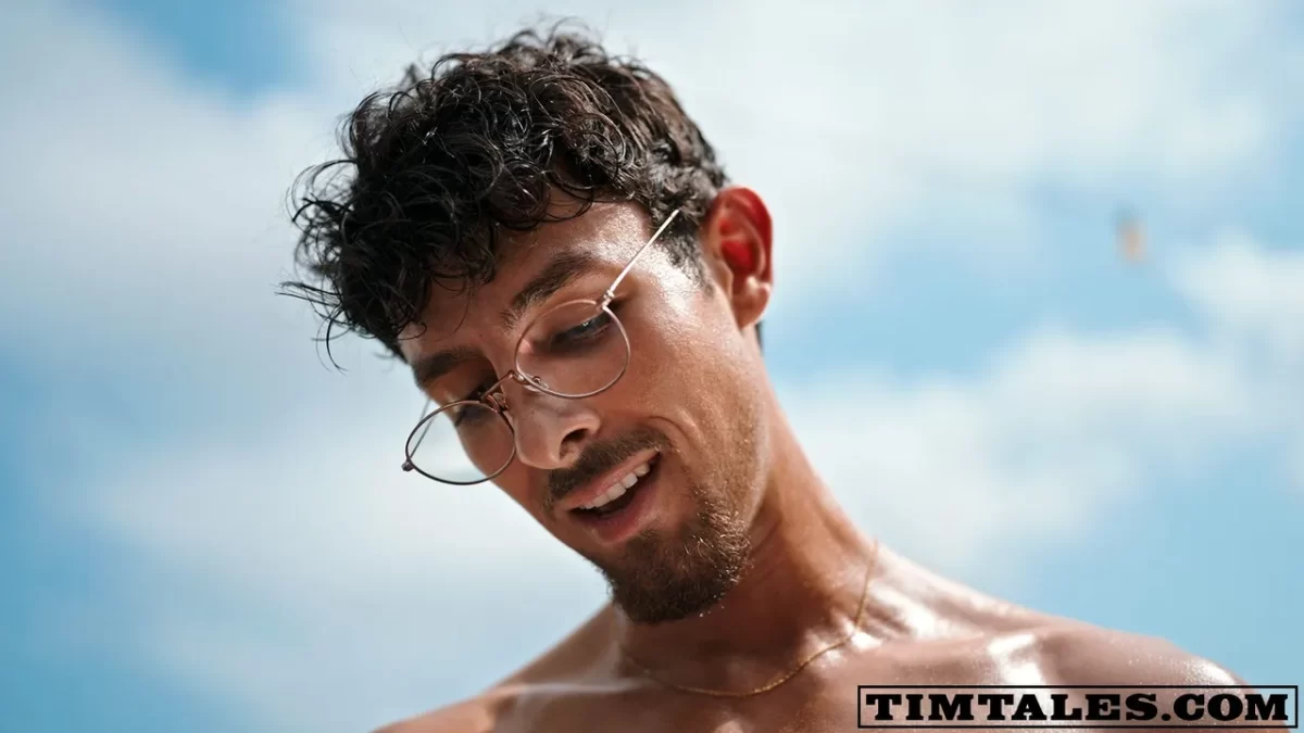Enrique Mudu Barebacks Johnny Hakson at Tim Tales Gay Porn 13