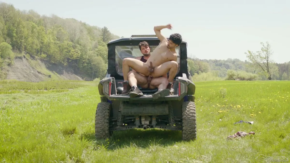 Happy Campers: Heath Halo & Joe Vanni Get Wild in the Woods 10 Happy Campers: Heath Halo & Joe Vanni Get Wild in the Woods Gay Porn 9